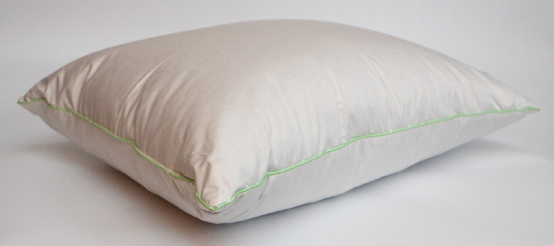 Декоративная подушка-ромашка